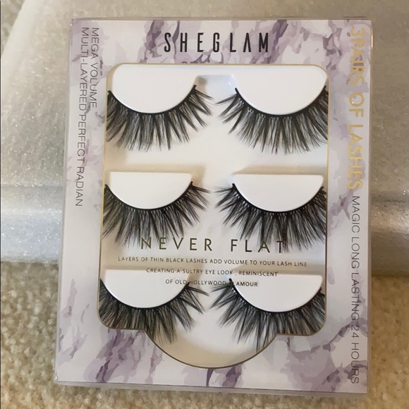 Mega volume never flat 3 pairs lashes - Picture 1 of 2